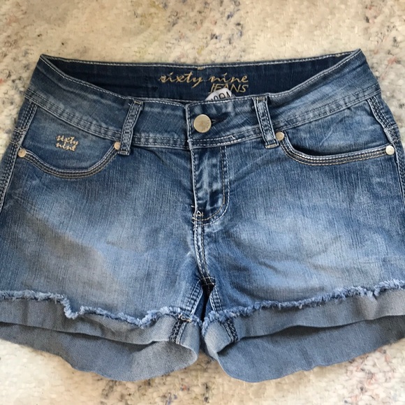 jean shorts - Picture 2 of 3